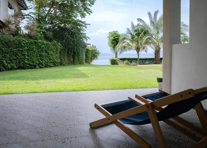 Baan Jai Dee Beach Front Hotel